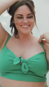 MELISSA MASI 💚 @melissamasi #wilhelminamodels #willyfam #wilhelminacurve  #modeltiktok #photoshoot #bts