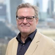 Daniel Kalis's Instagram, Twitter & Facebook