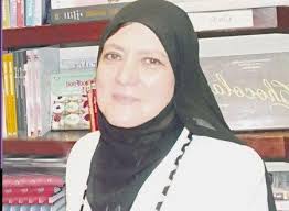 الفنانة المعتزلة شمس البارودي بالنسبة هي الزيجة الأخيرة للفنان حسن يوسف، وبدأت علاقة حسن يوسف وشمس البارودي بعد طلاقه من الفنانة لبلبة، وكان اللقاء الأول بين الثنائي عام 1972، وهو العام ذاته. Ø´Ù…Ø³ Ø§Ù„Ø¨Ø§Ø±ÙˆØ¯ÙŠ ÙˆØ²ÙˆØ¬Ù‡Ø§ Ø­Ø³Ù† ÙŠÙˆØ³Ù ÙÙŠ Ø£Ø­Ø¯Ø« ØµÙˆØ±Ø© Ù„Ù‡Ù…Ø§ Ù…Ø¬Ù„Ø© Ø³ÙŠØ¯ØªÙŠ