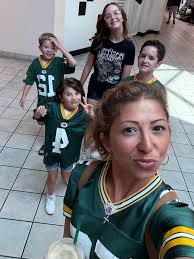 To celebrate 31 years@Texas Roadhouse we're sending everyone who types [  Texas ] by August"23th a dinner for two voucher