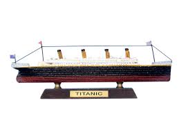wooden rms titanic model