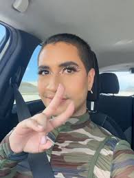 You can call me Charles Knowles-Carter from now on. Thanks 🐝 , Comfortable  in my skin, Cozy with who I am, Comfortable in my skin (cozy, cozy),  Comfortable in my skin, Feet up above your sins, I love ...