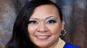 Kathy Guzman's Instagram, Twitter & Facebook