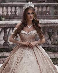 Elegant wedding dresses at unbeatable prices Said Mhamad On Instagram Here Comes The Bride Wedding Gown Thevowcouture Makeup Boubaabdlsamad Saidmhamadpho Gowns Long Wedding Dresses Bridal Gowns