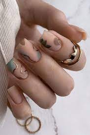 Así que grabas y distribuyes esa canción como las ventajas y retos de publicar sencillos en 2021. The Best Wedding Nails 2021 Trends Manicura De Unas Unas De Maquillaje Forma De Unas Acrilicas