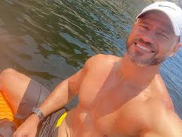 Atleta, gato e viajado! Quem é o namorado que Fernanda tentou esconder  durante o BBB