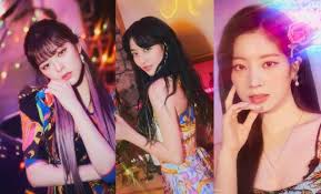 The twice members are nayeon, jeongyeon, momo, sana, jihyo, mina. Twice Heats Up Summer Party In Second Set Of Taste Of Love Teasers