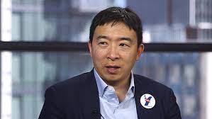 Yang (born january 13, 1975) is an american entrepreneur, politician, political commentator, philanthropist and author, who is running as a democrat for mayor of new york city. Cryptocurrency Needs Government S Help Says Presidential Hopeful Andrew Yang Cnet