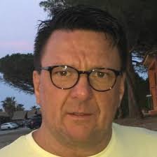 Hi all looking for some advice One of the rear offside marker lights