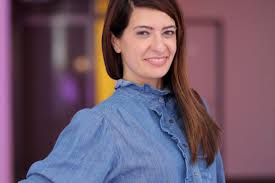 Linda Zervakis Tagesschau Sprecherin Begeistert Mit Privaten Einblicken Brigitte De