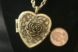 Antiqued Bronze Heart Shaped Music Box Locket With Necklace Choose Your Song On Etsy 90 00 Music Box Antique Bronze Necklace Box