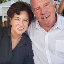 Injured pigeon help or rehabilitation center?