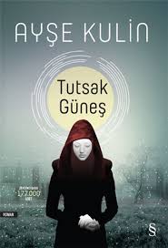 Kitabın arka kapak yazısında bulunan bir cümleyi yazmak istiyorum nereye giderseniz gidin, ülkeniz. Bin Muhtesem Gunes Midi Boy Khaled Hosseini Roman