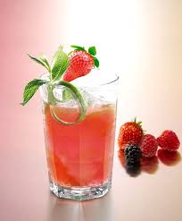 Mojito Fraise Ambre Recette Cocktail Mojito Fraise Ambre Mojito Fraise Mojito Verre A Mojito