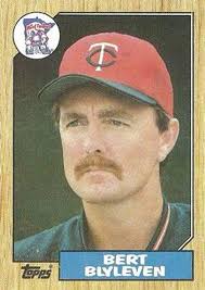 Bert Blyleven 1987 Topps #25 Base Price Guide