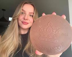 I ordered the £28 M&S King's Coronation bundle and understand the mixed  reviews