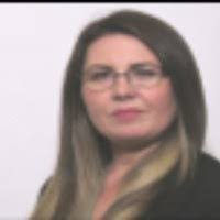 Jen Pagan's Instagram, Twitter & Facebook