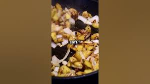 Quick & Creamy Corn and Potato Chowder Recipe