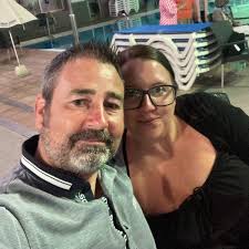 Private chef service for family dinner