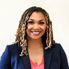 Latrice Ligon's Instagram, Twitter & Facebook