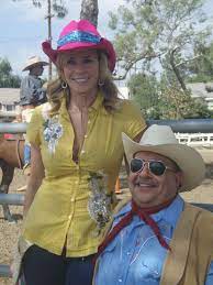 Chuy From E S Chelsea Lately Chelsea Lately Chelsea Handler Fashion