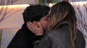 LA SCENA PIÙ DOLCE DELL'ANNO: Helena Prestes e Javier Martinez, il gesto d’amore!