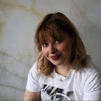 Paula Leidner's Instagram, Twitter & Facebook