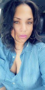 Nicole Murray's Instagram, Twitter & Facebook