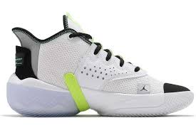 バッシュで紐解くnbaヒストリー ／ vol.10：ルカ・ドンチッチ＆『air jordan 34 low』【木村タカヒロ】. ãƒ«ã‚« ãƒ‰ãƒ³ãƒãƒƒãƒã®ãƒãƒƒã‚·ãƒ¥ã‚'ç‰¹é›† ã‚·ã‚°ãƒãƒãƒ£ãƒ¼ãƒ¢ãƒ‡ãƒ«ã¯ Kinokopost