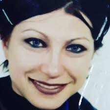 Le sirene delle barche al porto e tanta commozione per l'ultimo saluto  all'amico armatore galantuomo . Buon viaggio caro Lucio 🙏💙