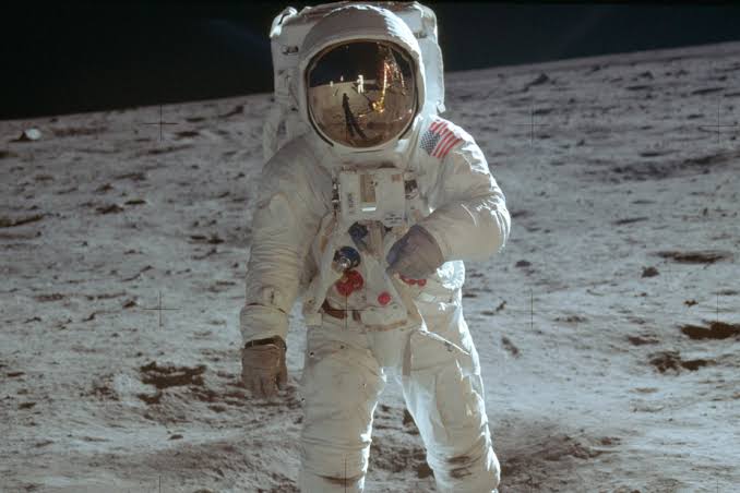 Montage Apollo 11 à utliser à toutes les sauces