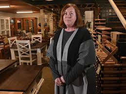 In south australia, hospitality venue limits will go back to allow three people per four square metres, home gatherings will revert to a cap of 200 people and dancing, singing and drinking while standing up will be allowed again. 1wba0mbwtjvcgm