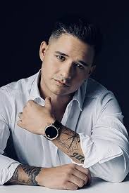 Kendra Middleton: Movies, TV, and Bio