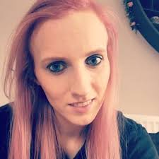 Emily Glover (@emily_b1991)