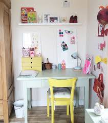 Pastel Workspace In The Corner Of Anja S Daughter S Room Living In Germany Live From Ikea Family Kinder Zimmer Madchenzimmer Kinderzimmer