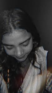 Mention the most beautiful girl you know.