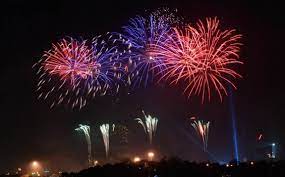 Tanaman herbal langka yang bermanfaat mencegah kanker, keluhan jantung & strok, anti inflamasi dan mengobati peradangan organ tubuh, melancarkan peredaran darah, meningkatkan daya tahan tubuh dan menangkal virus berbahaya bagi tubuh. Langit Manokwari Betabur Cahaya Pesta Kembang Api Tribunnews Com Mobile