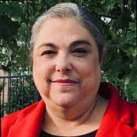 Melanie Coyle's Instagram, Twitter & Facebook