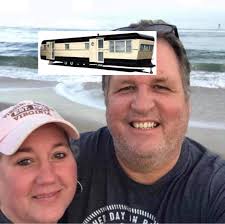 How to visit Caladesi Island State Park?