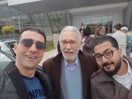 انا ممثل كوميدي من الدرجة الاولى. ÙˆØµÙˆÙ„ Ø§Ù„ÙÙ†Ø§Ù† Ø¹Ø¨Ø¯Ø§Ù„Ø±Ø­Ù…Ù† Ø£Ø¨ÙˆØ²Ù‡Ø±Ø© Ù„ØªÙˆÙ†Ø³ ÙˆØªÙƒØ±ÙŠÙ…Ù‡ ÙÙ‰ Ø®ØªØ§Ù… Ø£ÙŠØ§Ù… Ù‚Ø±Ø·Ø§Ø¬ Ø§Ù„Ù…Ø³Ø±Ø­ÙŠØ© Ø¹ÙŠÙ†