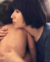 映美くららさんのインスタグラム写真 - (映美くららInstagram)「.  バイバイ2月。怒涛の2月だった。ようこそ3月。たのしみだ。春の風のようにぽかぽかと円やかに参ろおっと🌸🌸🌸。」2月28日 22時34分 -  emikurara_official