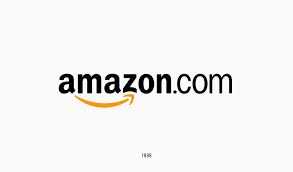 The amazon logo has had three different iterations over the years, but neither of the first two stuck around for very long. Die Geschichte Von Amazon Und Ihr Logodesign Turbologo