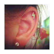 Cartilage Piercing Tumblr Liked On Polyvore Cartilage Piercing Cute Ear Piercings Piercing