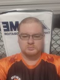 If anyone should be Gwen Stacy it should be one of these 4 🥴