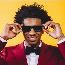 Larry Buckley II (@CoachBuckII)