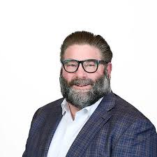 What are inexpensive wedding venue options in Kona?