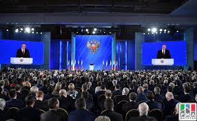 Президент россии владимир путин в ходе оглашения послания федеральному собранию 21 апреля предложил выплатить по 10 тыс. Qhad4e9etirfim