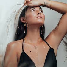 Collier 3 niveaux "Stardust" plaqué or 18 carats et quartz noir