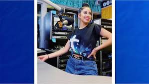 Media Personality Jessica Flores On Growing Up As A Latina In LA & Playing D1 Soccer | En Mi Barrio