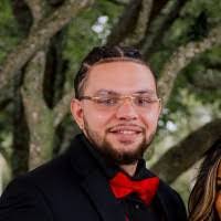 Aaron Colon's Instagram, Twitter & Facebook